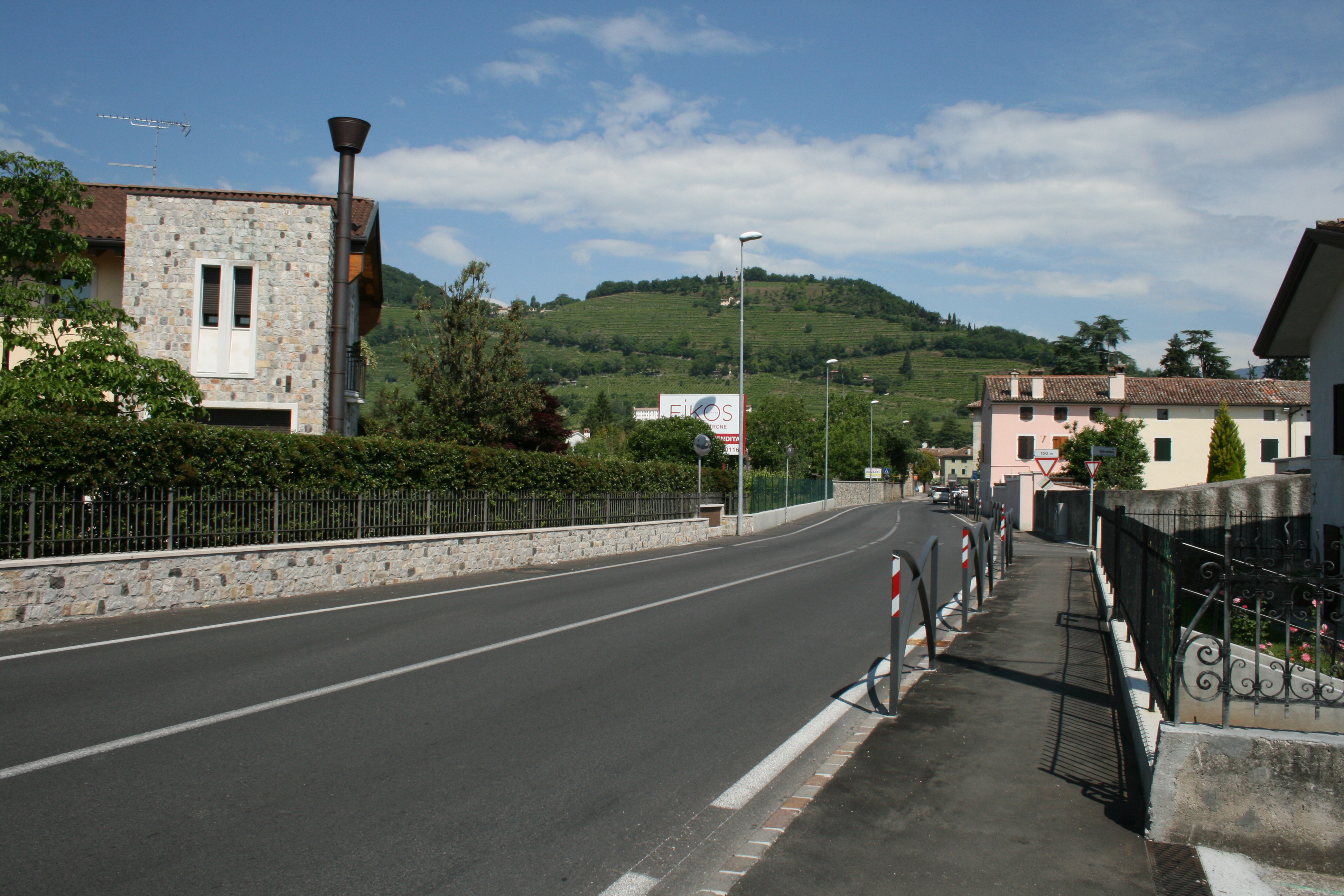 Realizzazione percorso ciclo-pedonale lungo via Belvedere a Farra di Soligo – I° e II° stralcio