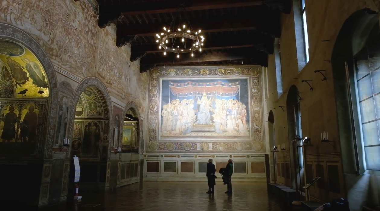Illuminazione delle sale espositive del museo civico di Siena